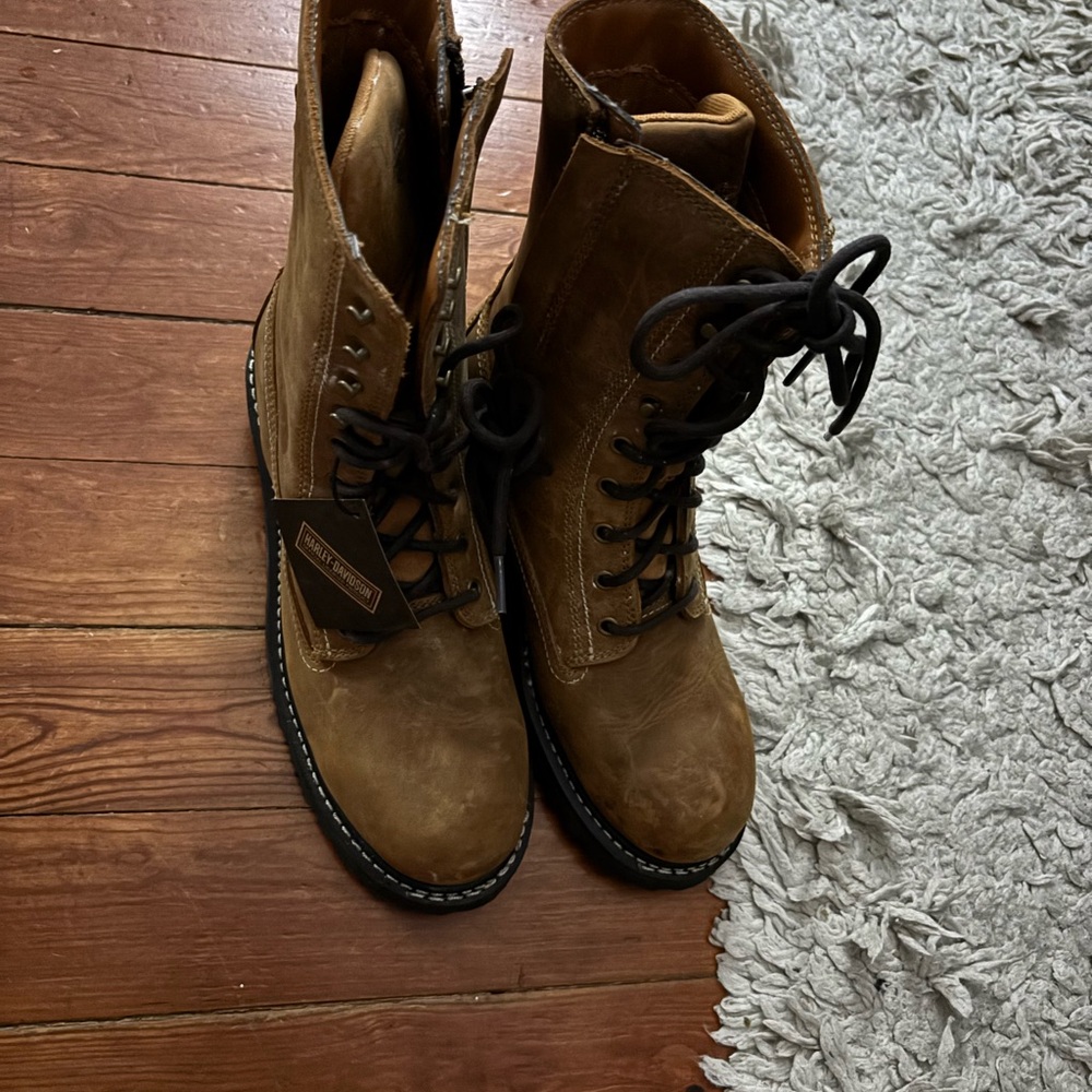 Woman’s Harley Davidson Boots